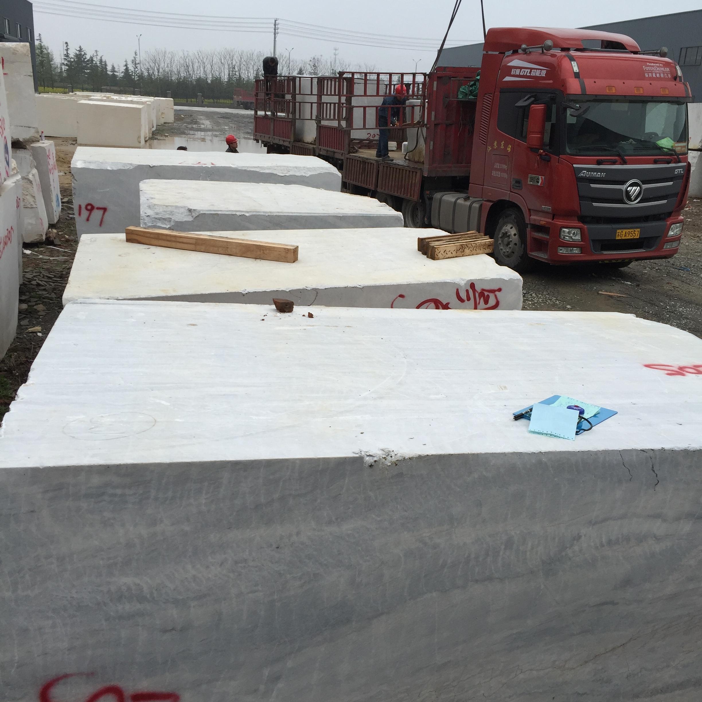 NEW Vermont Grey block with 1500 tons arrived to YEYANG Stone factories