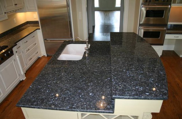 Blue Pearl Granite slab s for countertop,vanity top,paving (YQT)