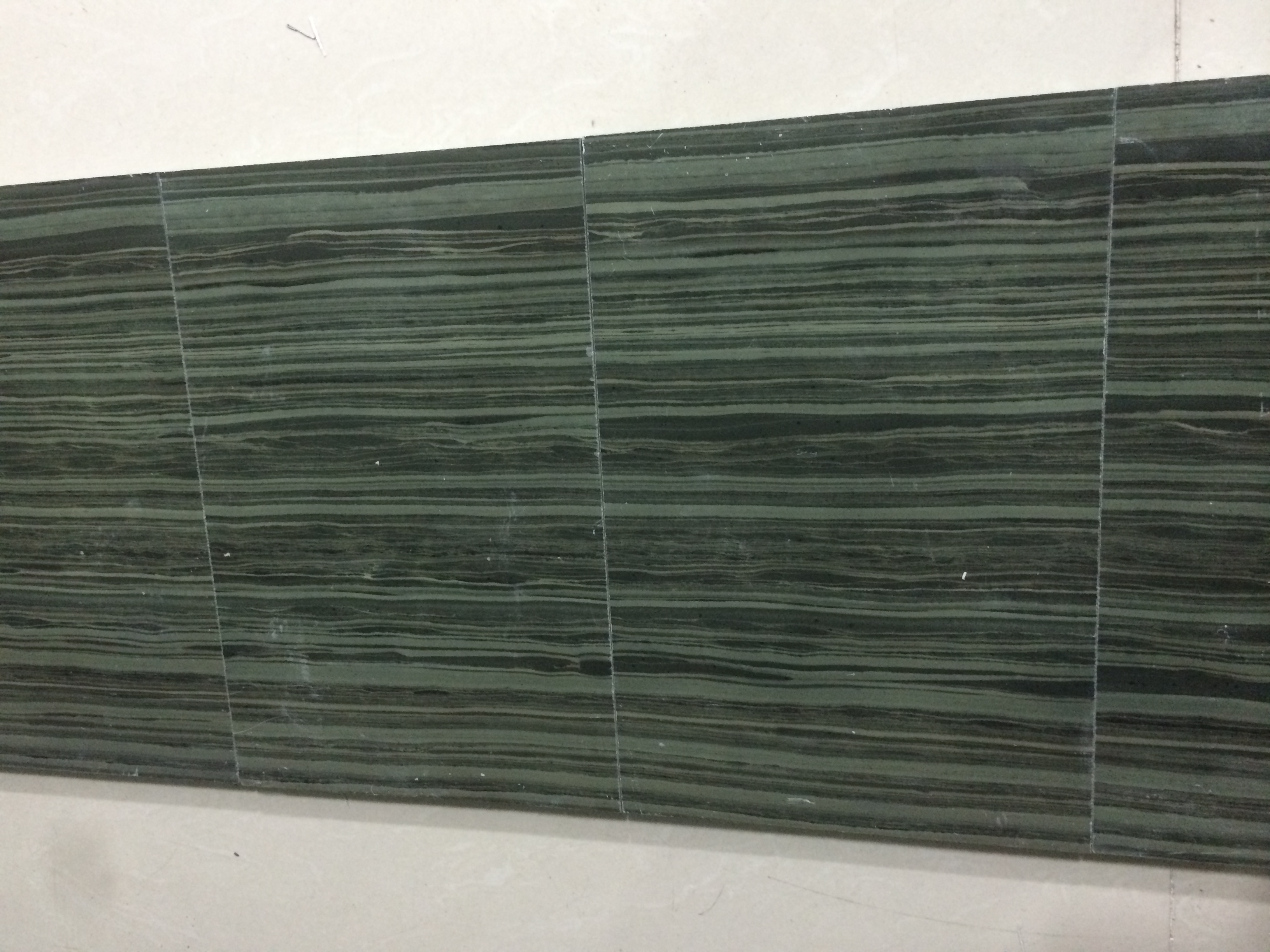 purple/Green wood marble floor tiles (YQT)