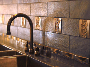 LATEST TRENDS IN KITCHEN AND BATH BACKSPLASHES