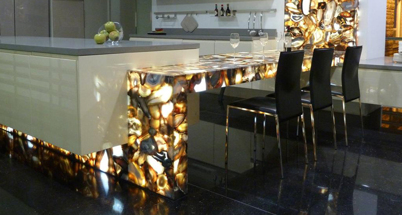 The Difference Between Quartz and Quartzite