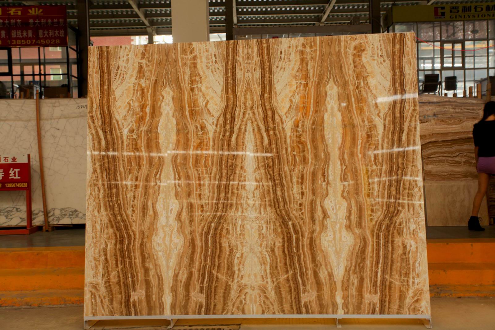 Natural Beige Travertine for Floor Tile, Mosaic Tile or Fireplace(YQT)
